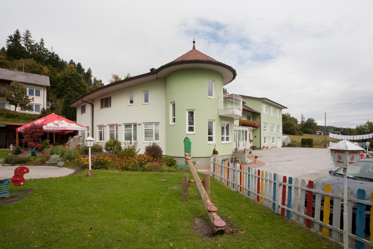 Pension Karawankenblick Moosburg Exterior foto